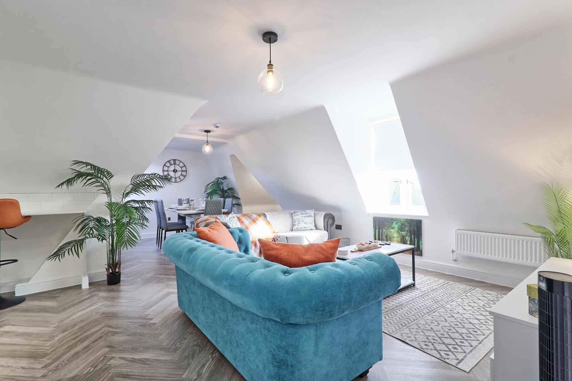 Writtle Massive 4 Bedroom Apartment With Parking In Gorgeous Countryside Location & Short Drive To Chelmsford City Centre Contractors Welcome Экстерьер фото